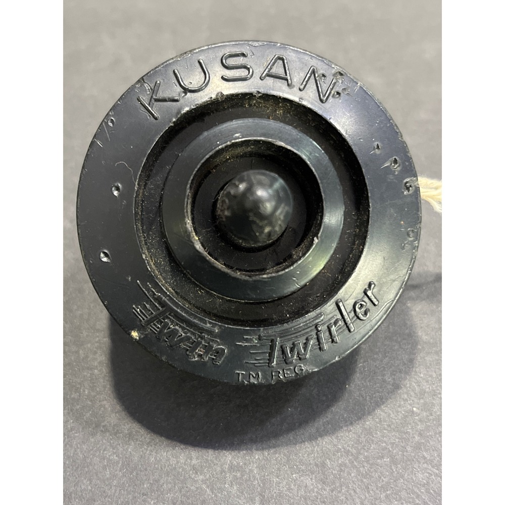 Vintage Kusan Twin Twirler Yo-Yo Black Plastic Skill Toy Retro Collectible
